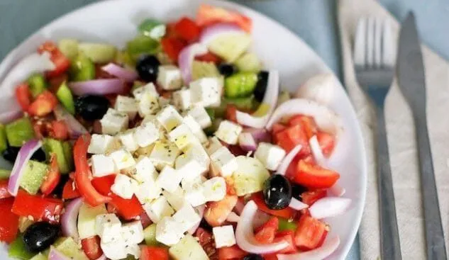 Rica receta para los días de calor: Ensalada Griega