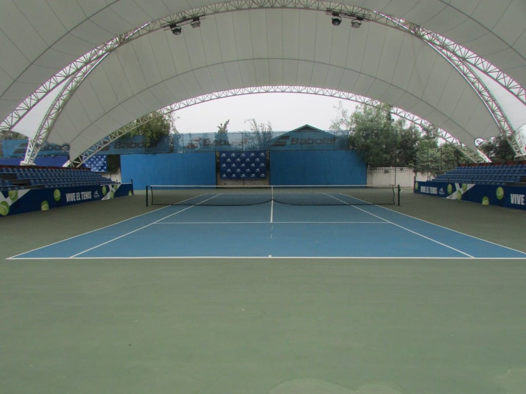 DISFRUTA DEL DEPORTE EN EL AMADOR DONOSO