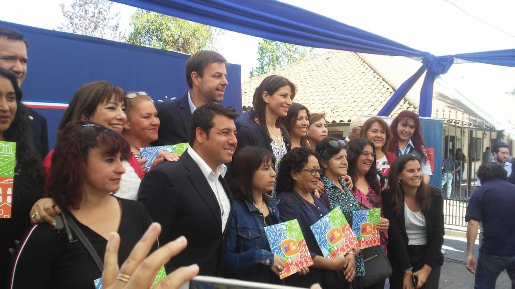 Entrega de subsidios SERVIU en Puente Alto