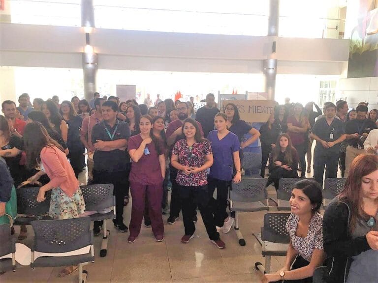 Tras retomar funciones trabajadores del CRS se mantienen en alerta