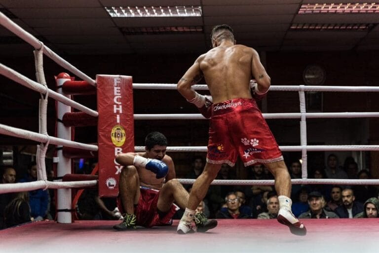 Boxeador de Puente Alto comenzó con el pie derecho su camino al título nacional