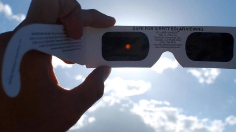 Atención Puente Alto y otras comunas: recomendaciones para ver sin problemas el eclipse solar