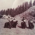 Foto: Trilla de huasos, Luis Pérez Bobadilla, Bajos de Mena (1935)
