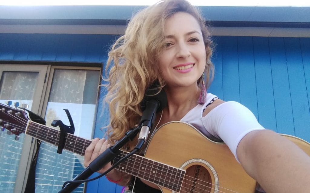 La música en cuarentena: Tania Jozz se reinventa gracias a las redes sociales