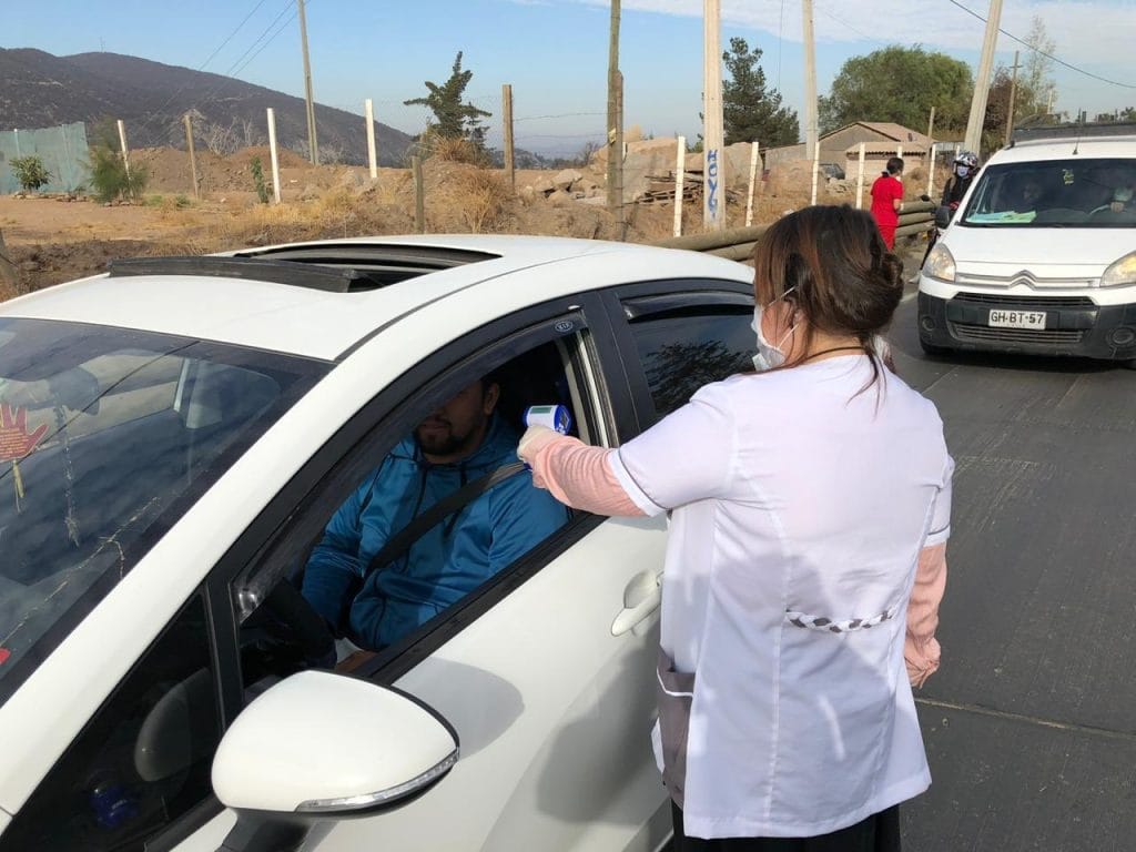 Este sábado 04 de abril se realizaron controles sanitarios en rutas de San José de Maipo Foto: @MuniSJdeMaipo