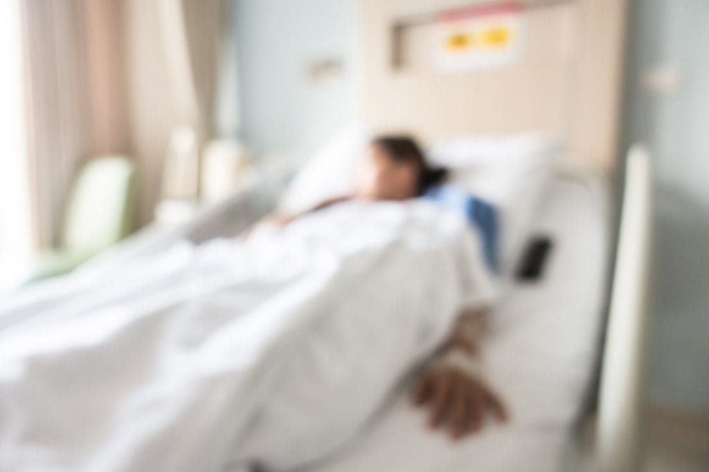 Pacientes con Covid-19 no pueden recibir visitas en Hospital Dr. Sótero del Río en Puente Alto
