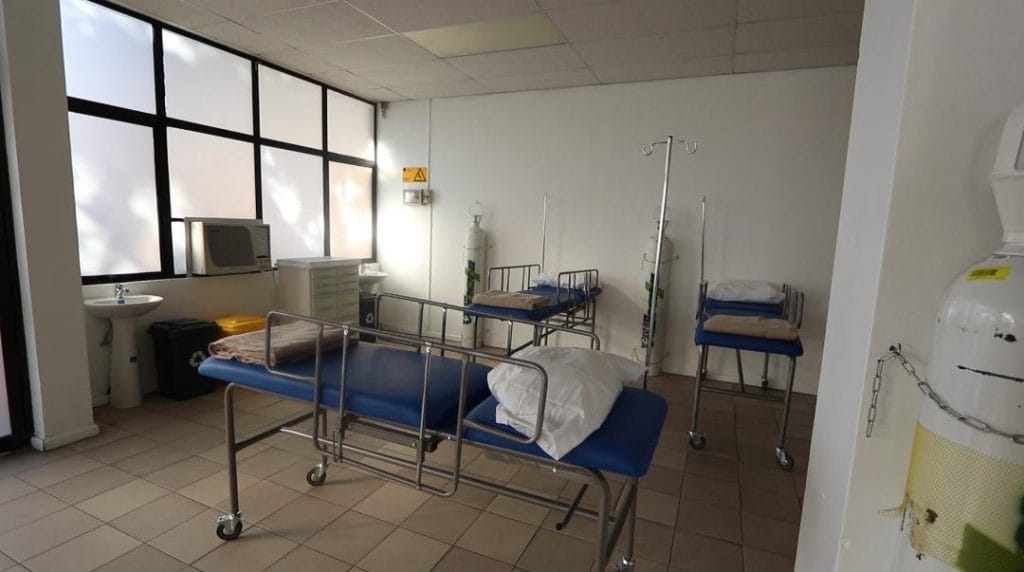 Centros de salud de Puente Alto implementan salas de observación prolongada para pacientes con sospecha de Covid-19.