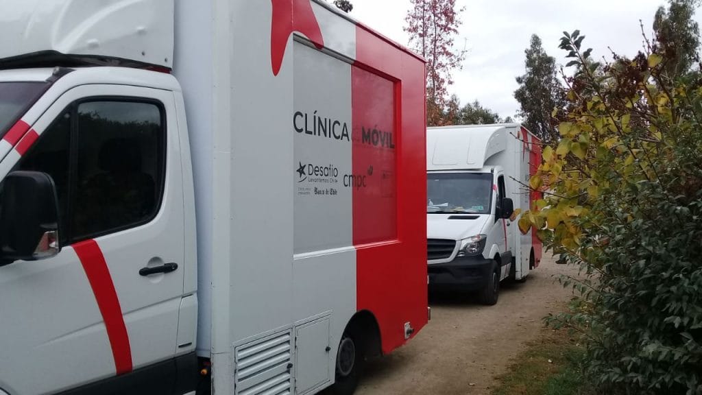 Pirque: Clínicas móviles apoyan fiscalizaciones sanitarias por COVID-19 en hogares de adulto mayor
