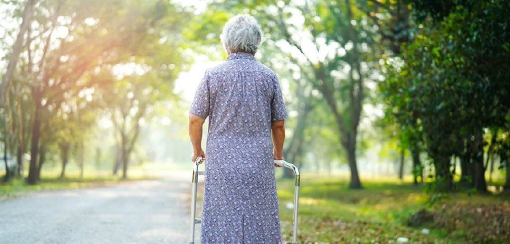 Puente Alto: Minsal amplia permiso para circular para los mayores de 75 años