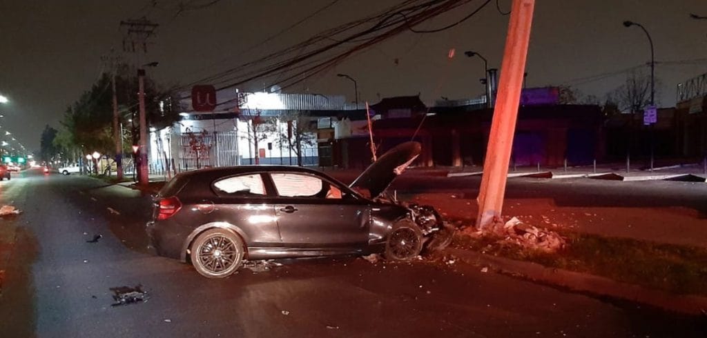 Accidente de tránsito genera corte de luz en villa El Peñón