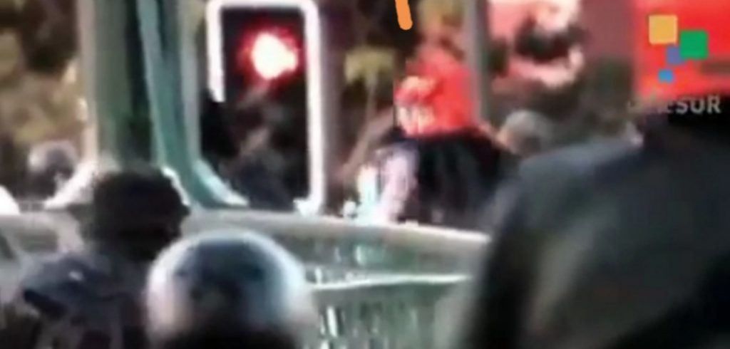 Indignación causan registros que enmarcan acción policial en caída de puentealtino al Río Mapocho
