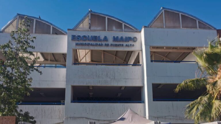 El centenario del Colegio Maipo, un célebre de Puente Alto