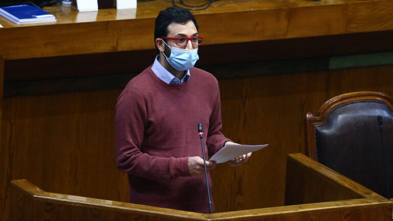 Diputado Crispi por aprobación de beneficios para trabajadores de la Atención Primaria de Salud: “Es un acto de justicia”