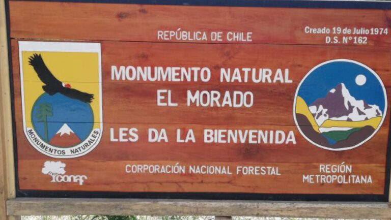 Monumento Natural El Morado cerrará sus puertas a contar de este sábado por cuarentena Cartel de ingreso a Monumento Natural El Morado