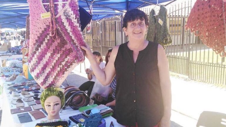 ¡Notable mujer! María Ximena Alvear conformó importante agrupación artesanal en Puente Alto