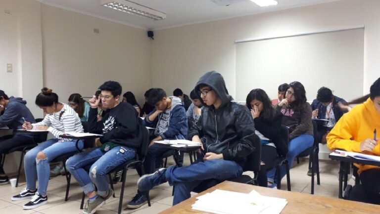 Se renueva preuniversitario gratuito de Puente Alto que beneficiará a más de 100 jóvenes en 2022