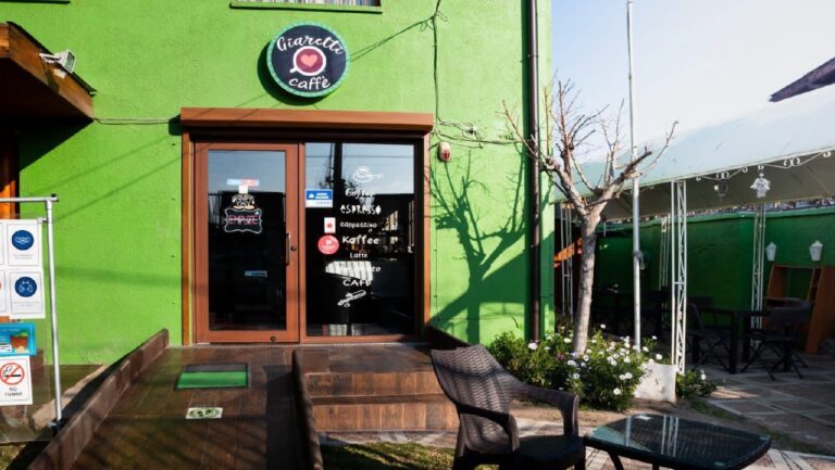 Giaretti Caffé: epicentro de exhibición y apoyo a artistas en Puente Alto