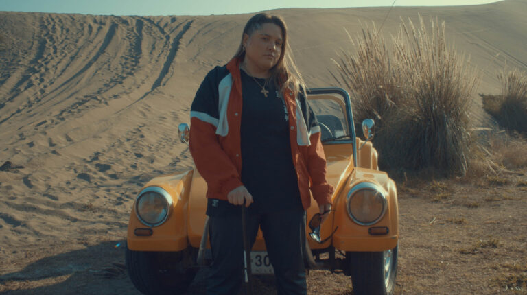 “La importancia del mensaje”: Cantante Roxy Chiot deslumbra con nuevas “canciones con sentido”