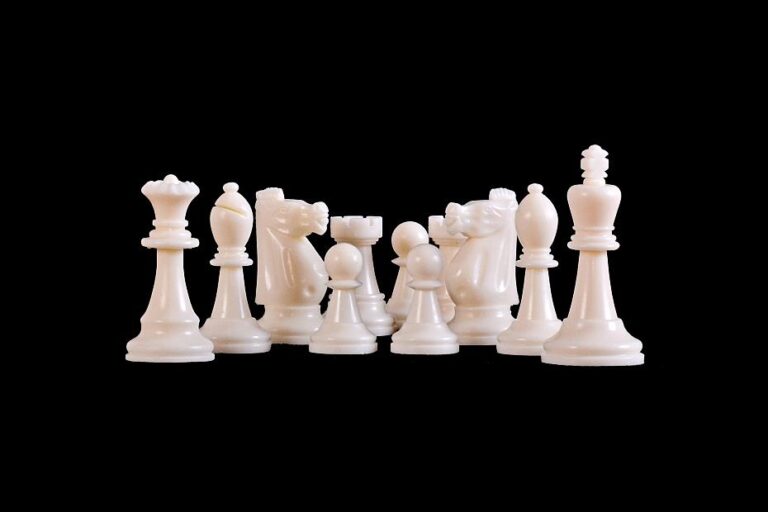 ¡Para amantes del tablero! Emprendimiento de Puente Alto “Ajedrez para Chile” ofrece calidad de juegos de mesa