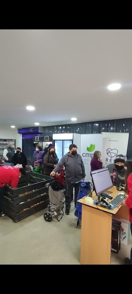 Despensa Social de CMPC: en la primera semana hubo 927 beneficiarios