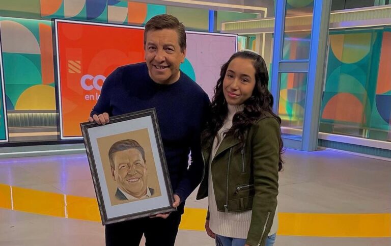 ¡Grande Fer!: artista puentealtina entregó retratos a JC Rodriguez y a Julián Elfenbein