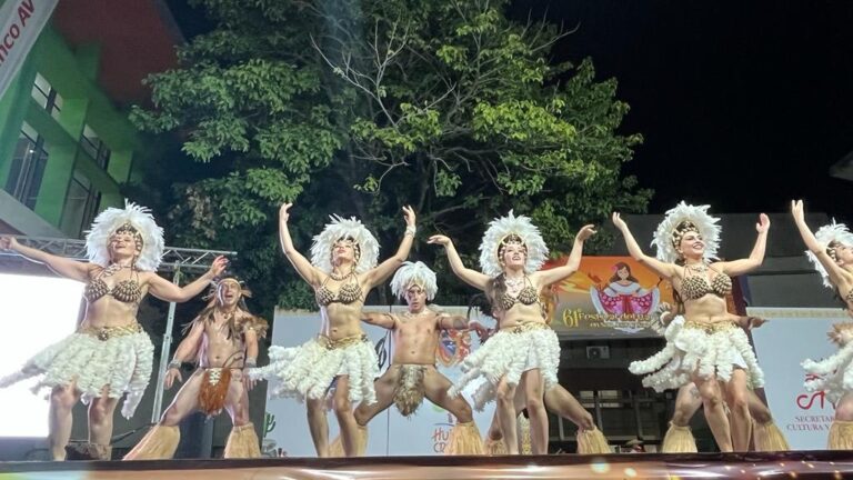Grupo folclórico de Puente Alto “Bafopal” se encuentra participando en tradicionales festivales en Colombia