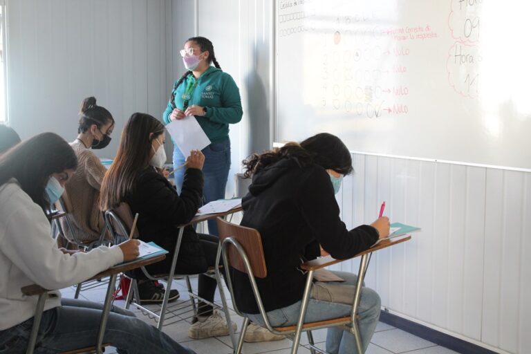 Puentealtinos podrán realizar ensayo PAES gratuito en Santo Tomás