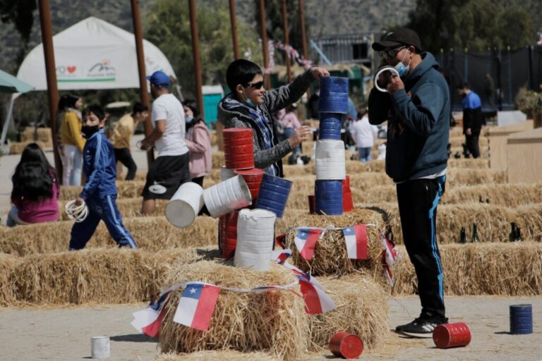 Se siguen celebrando las Fiestas Patrias en el Pueblito de Las Vizcachas Foto de: Municipalidad de Puente Alto