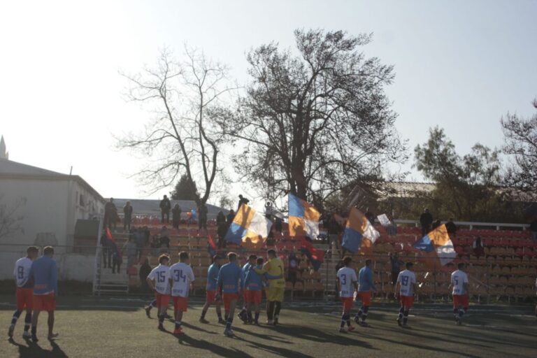Hoy no puedo, juega Municipal Puente Alto