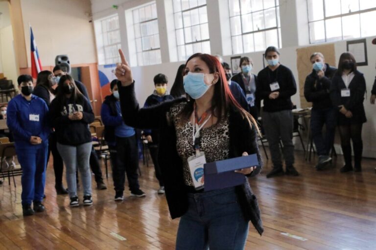 Niñas, niños y jóvenes participan en Consejo Consultivo Comunal de Puente Alto