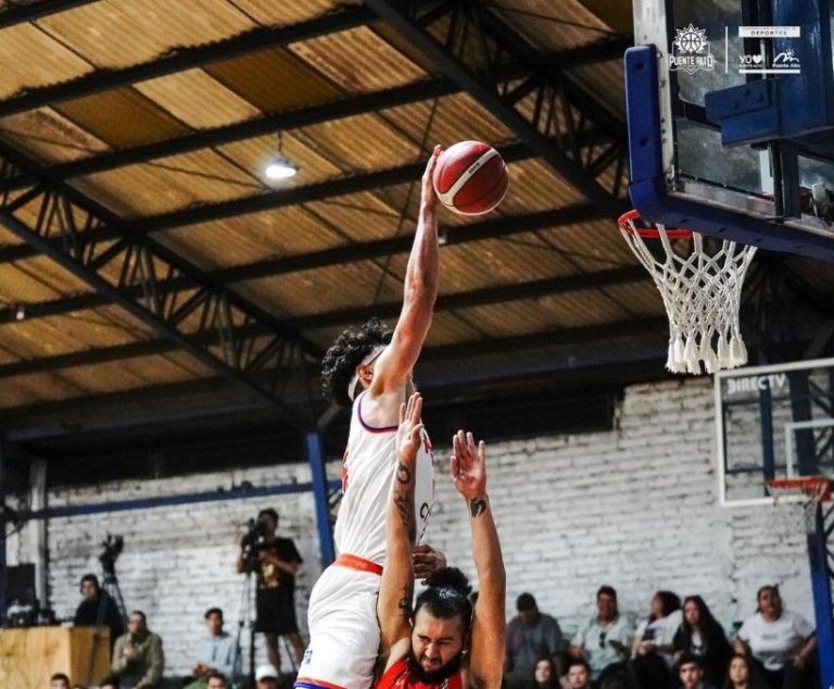 Puente Alto CD venció a Pallacanestro Stadio Italiano en la Copa Chile Mundo