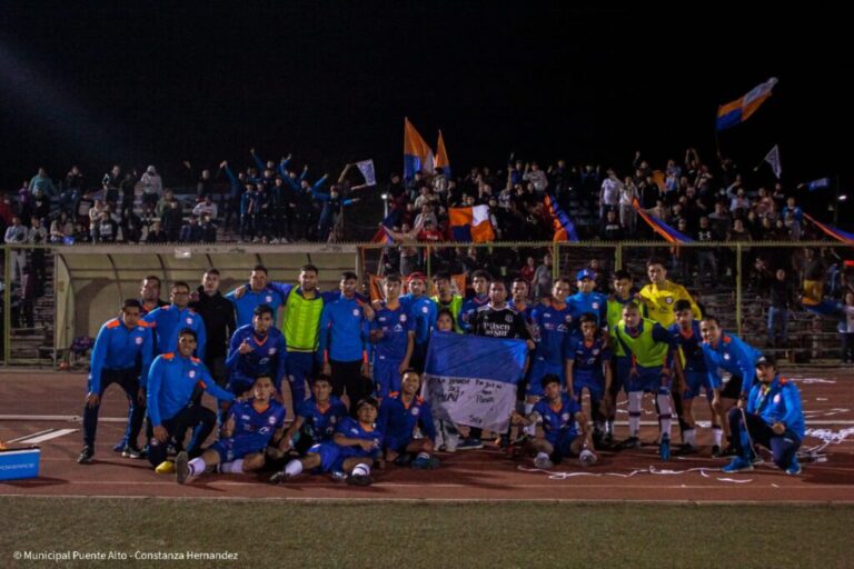 ¡Lo lograron! Municipal Puente Alto asciende a tercera división A