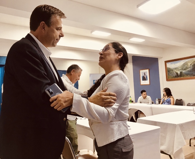 Delegada Presidencial, Alejandra Cortés, encabezó conversación en materia de seguridad en Puente Alto