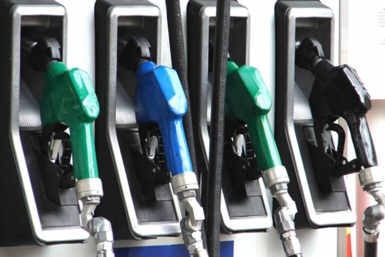 Enap anuncia caída en los precios de las bencinas a partir de este jueves