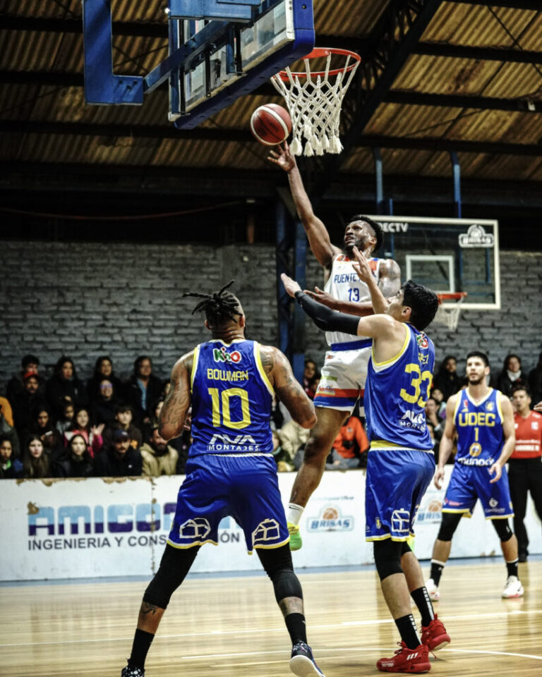 Puente Alto CD está en cuartos de final de la Liga Nacional de Básquetbol