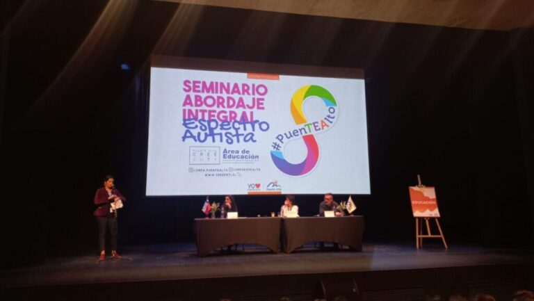 Seminario sobre autismo fue realizado en Puente Alto