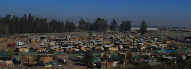Denuncian venta de casas ubicadas en tomas de terreno en Puente Alto