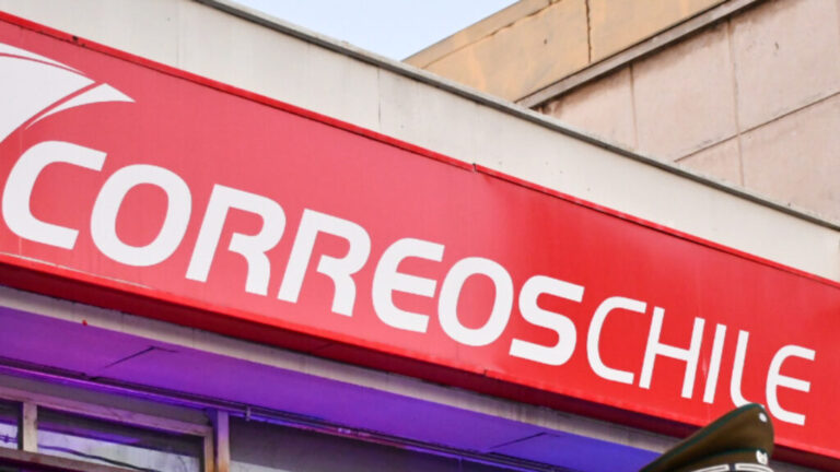 ¿Te ha llegado? Correos de Chile advierte a usuarios por mensaje de texto que se hace pasar por ellos