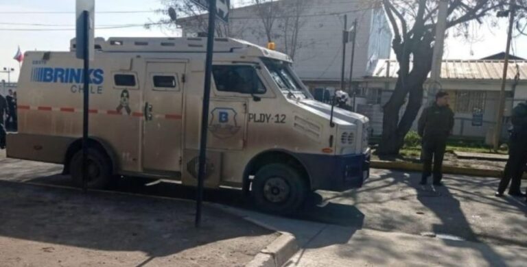 $1.400 millones robados a camión de valores en Puente Alto