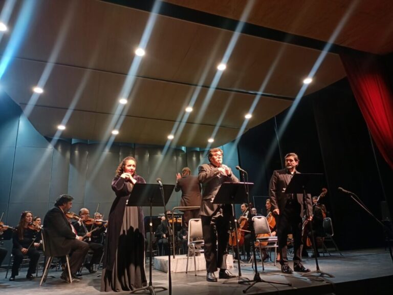 Cultura en Puente Alto: Cantantes de ópera y Orquesta de Cámara de Chile causaron fuertes aplausos
