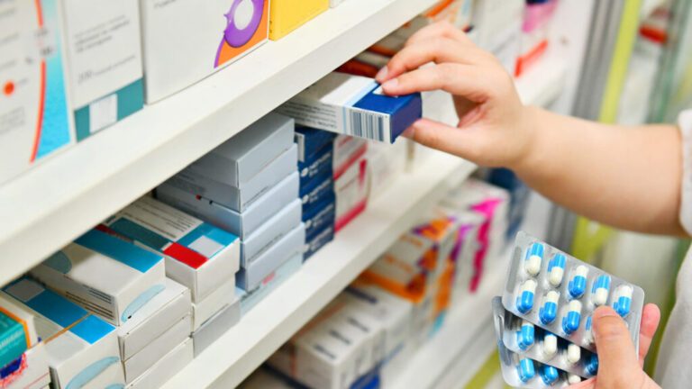 La dificultad para encontrar farmacias de turno en Puente Alto
