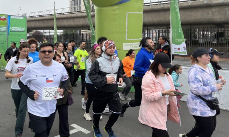 Corrida Nocturna Familiar en Puente Alto: conmemora el Mes de la Mujer con deporte y entretención