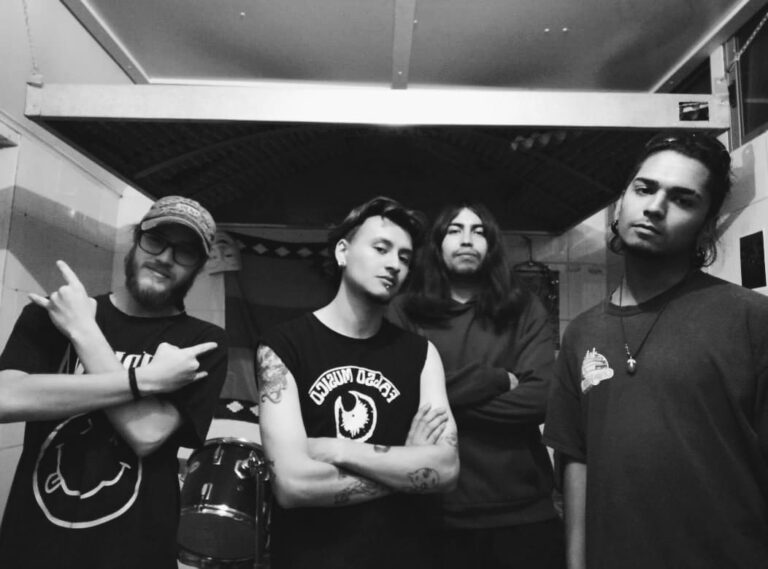 Falso Músico: La banda puentealtina que explora el Punk Rock y el amor en su nuevo lanzamiento
