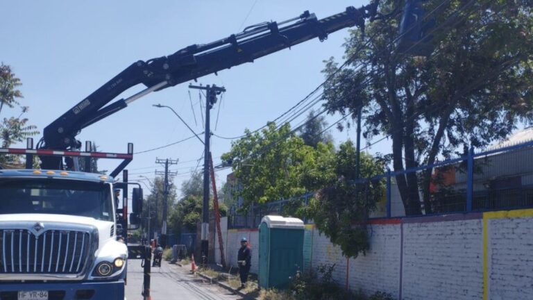 CGE alerta sobre peligro asociado al robo de cables en Puente Alto