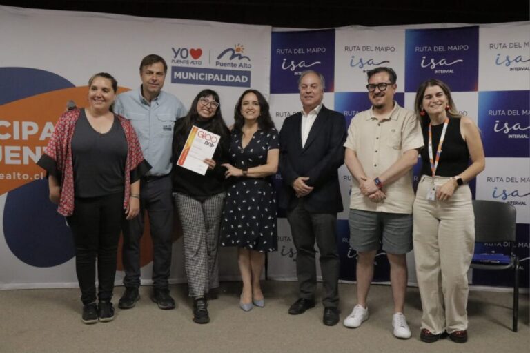 Municipalidad de Puente Alto y Grupo G100 premiaron a tres talentosos emprendedores locales
