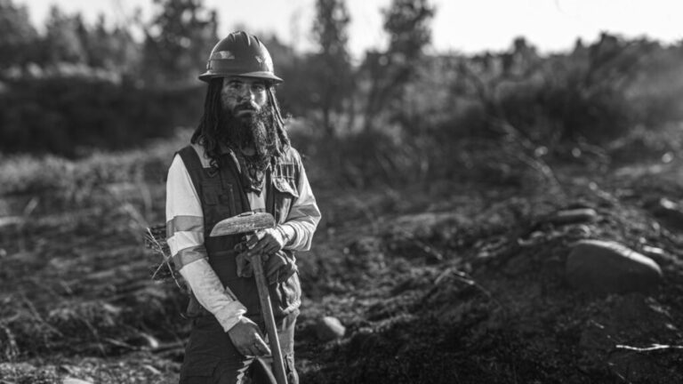 Jake Weiner: un voluntario estadounidense en Puente Alto que fortaleció la lucha contra incendios forestales