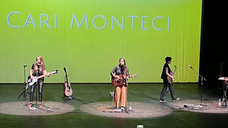Con artistas locales: Cari Monteci cierra gira de verano en Puente Alto con concierto dedicado al Mes de la Mujer