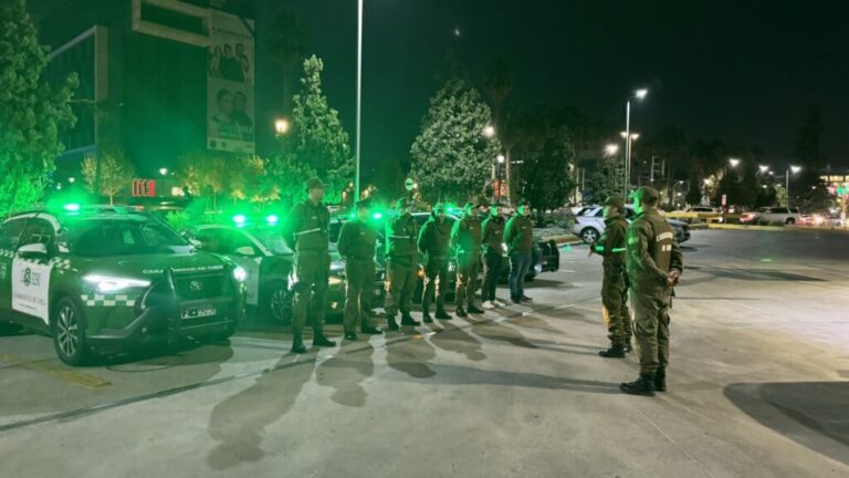 31 detenidos en Puente Alto tras operativo policial