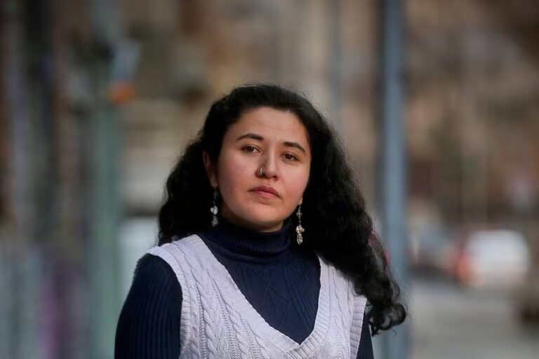 Diputada Serrano oficia a instituciones de la Provincia Cordillera por violento ataque en un campamento de Puente Alto