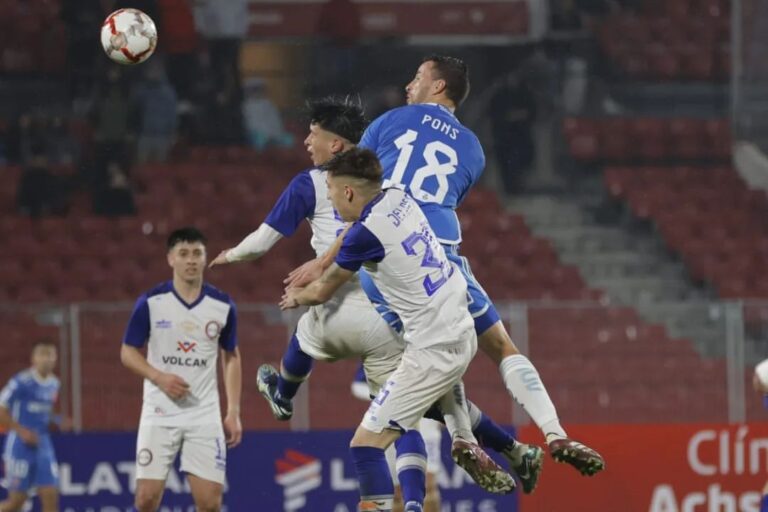 Municipal Puente Alto dejó todo en la cancha, pero la Universidad de Chile se llevó la victoria. Foto Municipal Puente Alto
